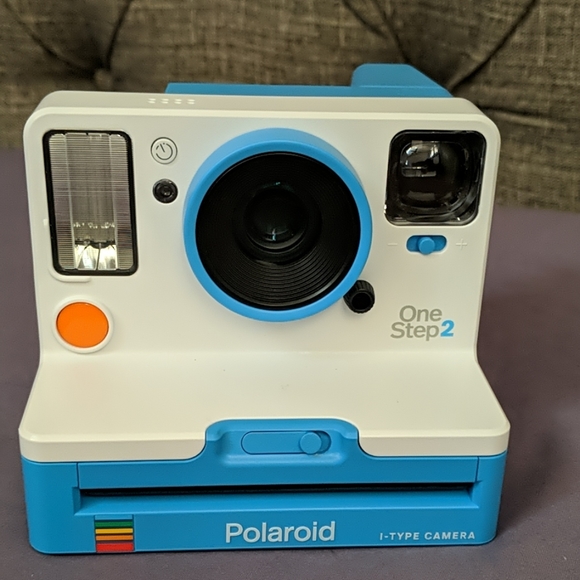 Polaroid One Step 2 (Plus Case)